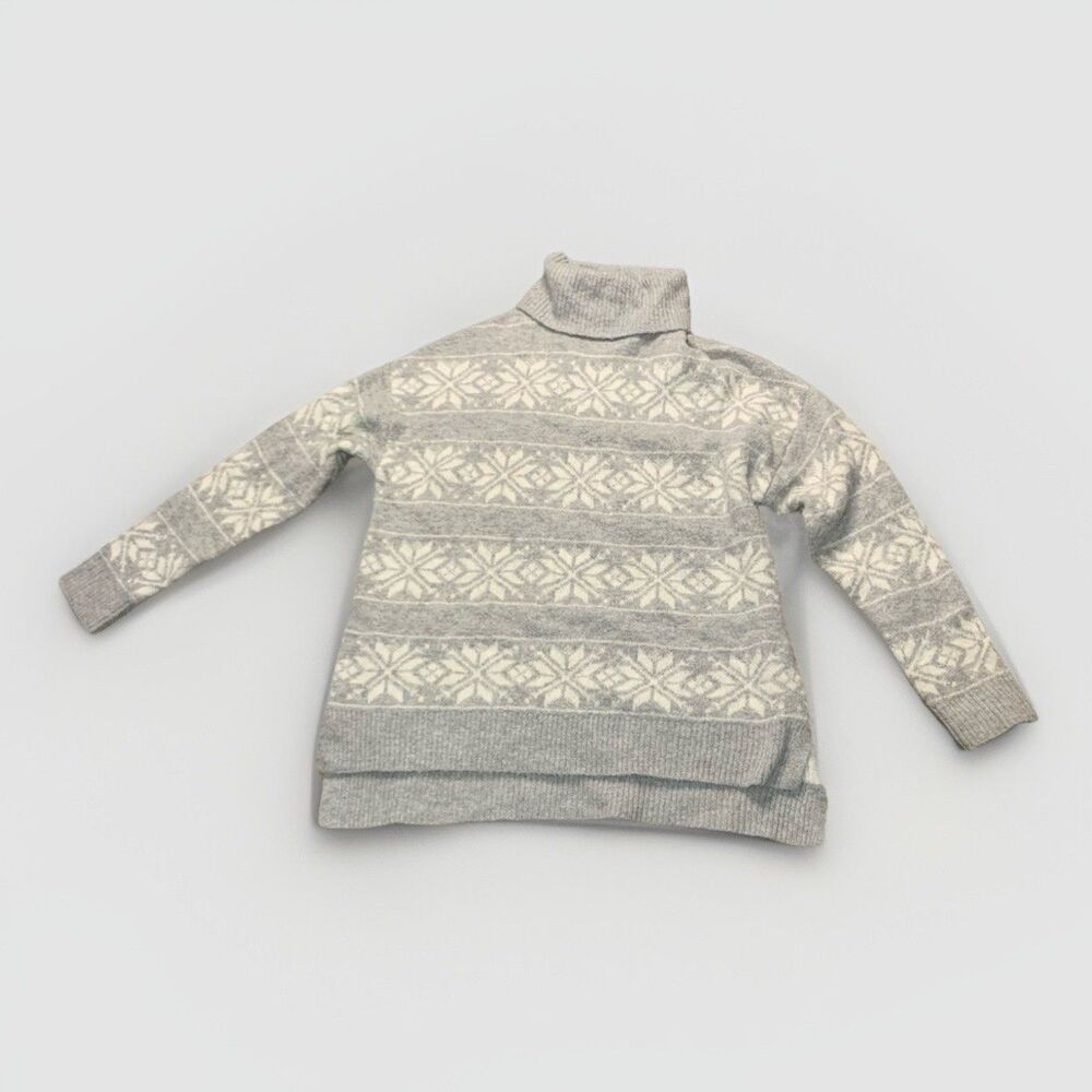 Cupcakes and Cashmere XL Snowflake Sweater Turtleneck Gray Long Sleeve Pullover